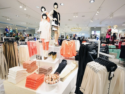 傳統服裝零售的轉型之路 并非被互聯網品牌逼入死角，而是迎來重生契機